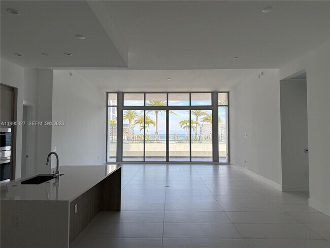Foto del edificio - 153 N Seabreeze Blvd