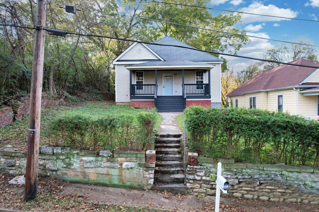 Foto principal - 4405 Grand Ave