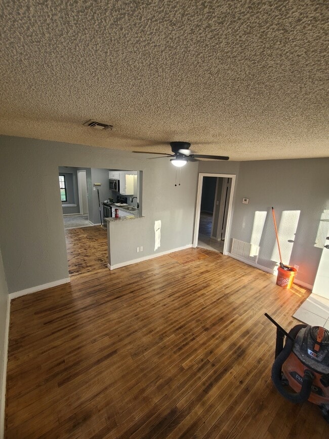 Building Photo - 3708 N College Ave