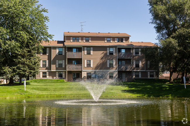 Building Photo - Woodfield Apartments