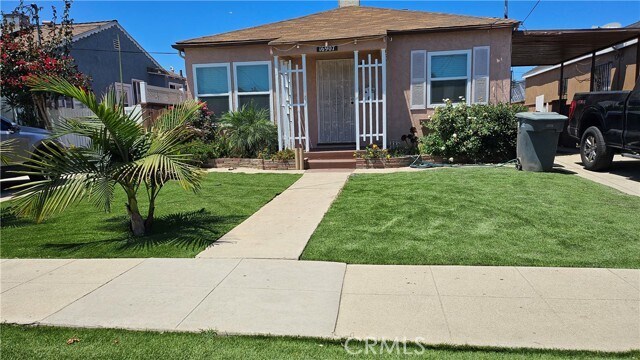 Foto principal - 16907 Harvard Blvd