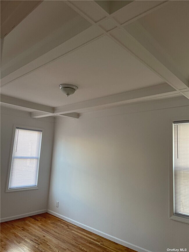 Building Photo - 85-63 102nd St