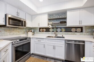 Building Photo - 255 S Avenida Caballeros