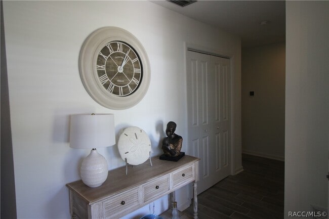 Foto del edificio - 11287 W Bayshore Dr