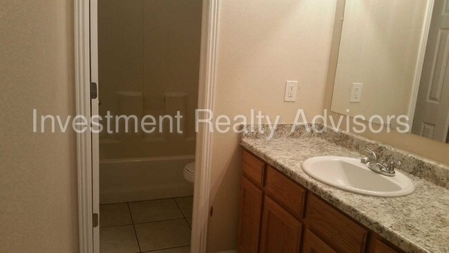 Building Photo - 8048 W Copperfield Pl
