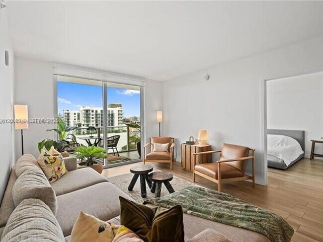 Building Photo - 4250 Biscayne Blvd