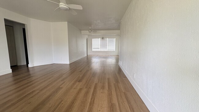Foto del edificio - 3740 NW 9th St