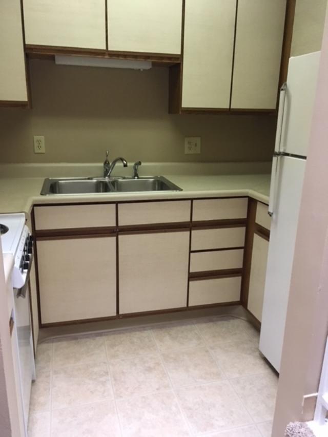 Kitchen - 200 N Osage St