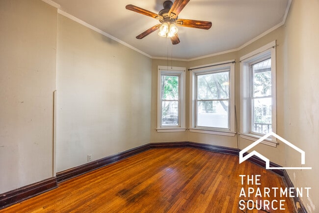 Building Photo - 1631 N Mozart St