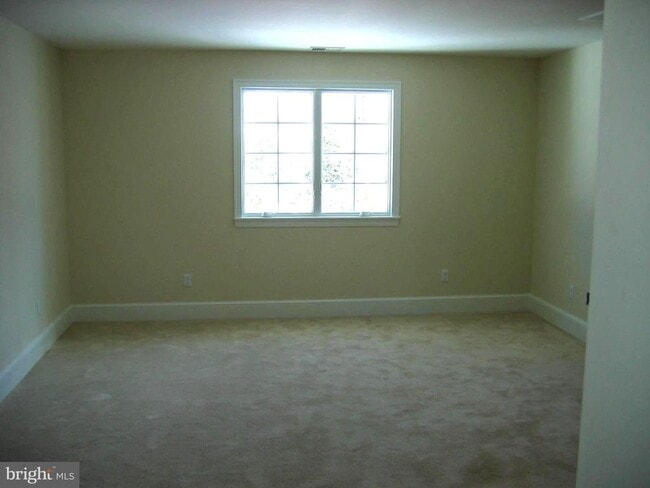 Building Photo - 7805 Accotink Pl