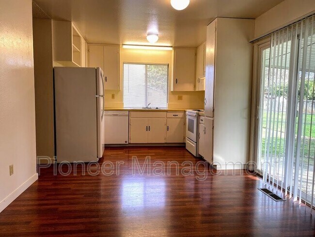 Foto del edificio - 208 Hawthorne St