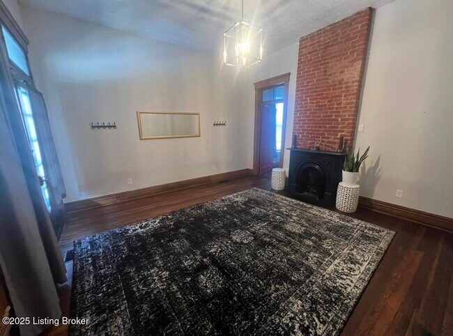Foto del edificio - 925 S Preston St