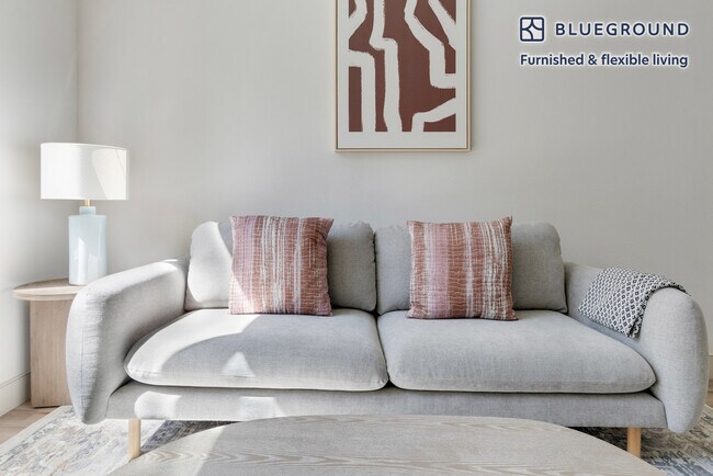 Foto del edificio - 44758 Old Warm Springs Blvd