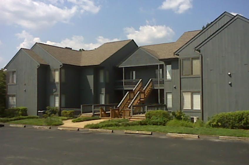 Primary Photo - 1322 Twin Springs Ct