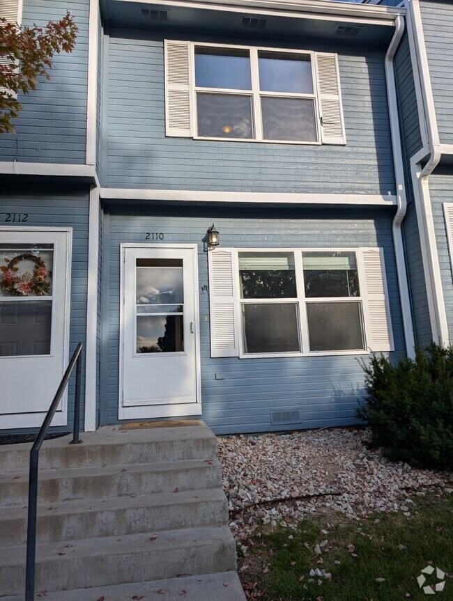 Baldwin Park Estates Apartments for Rent with Extra Storage Castle