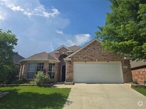 Building Photo - 3312 Woodberry Ln
