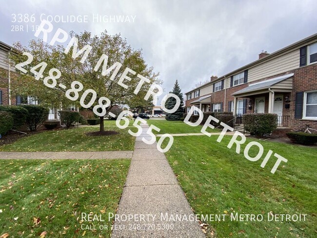 Foto del edificio - GREAT INPROVED PRICE Gorgeous Royal Oak Co...