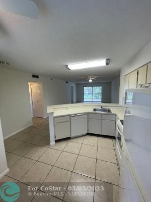 Building Photo - 2221 Cypress Island Dr