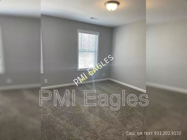 Foto del edificio - 235 Woodland Vly Ln