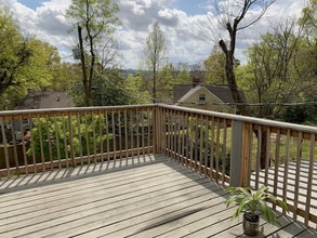 Building Photo - 2105 English Village Ln
