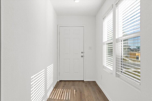 Foto del edificio - 210 Chapel Beck Dr