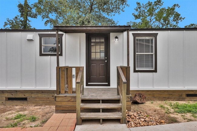 Foto del edificio - 84 Ridgeway Dr