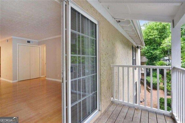 Building Photo - 2955 Seven Pines Ln