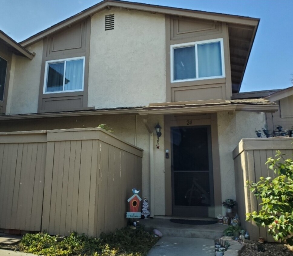 1444 Countrywood Ave Unit Hacienda Heights condo, Hacienda Heights, CA