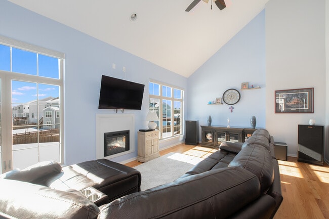 Building Photo - 12709 Wild Rye Ct