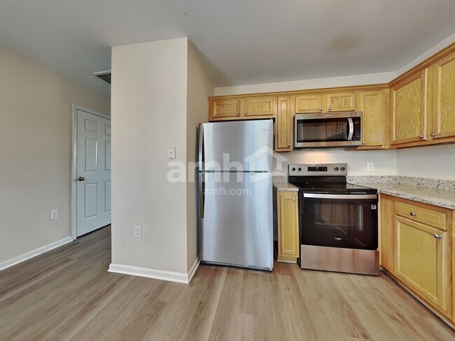 Foto del edificio - 47 Wolf Creek Ln