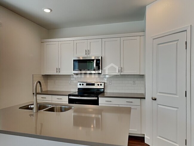 Foto del edificio - 4219 W St Charles Ave