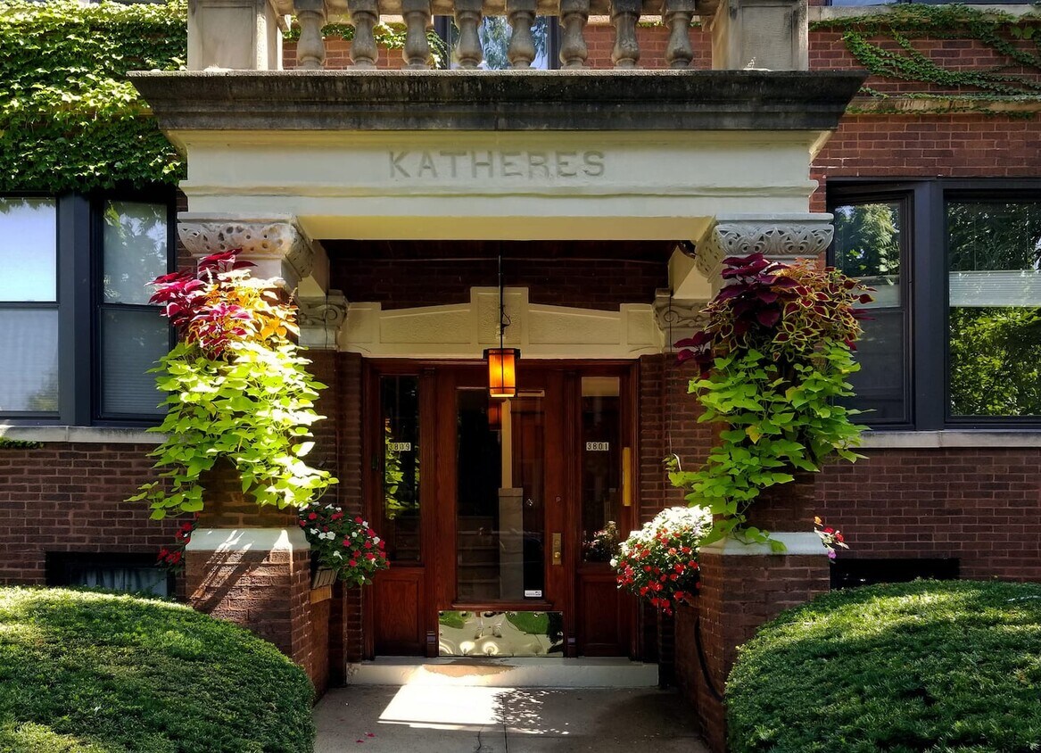 Foto del edificio - 3801 N Hamilton Ave