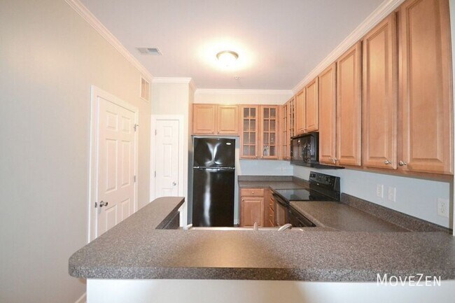 Foto del edificio - 210 Fullford Ln