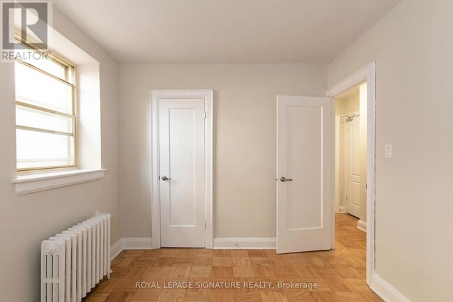 Photo du bâtiment - 398 Avenue Rd