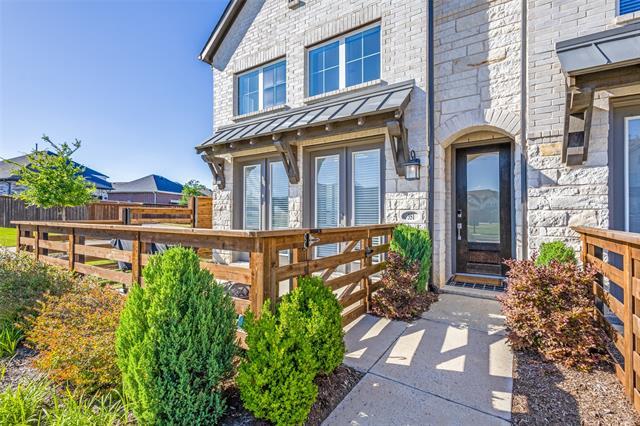 Foto principal - 351 Somerville Dr
