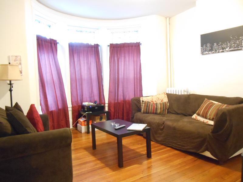 Foto principal - 73 Brighton Ave