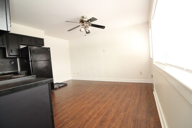 Foto del edificio - 820 Gray Rd