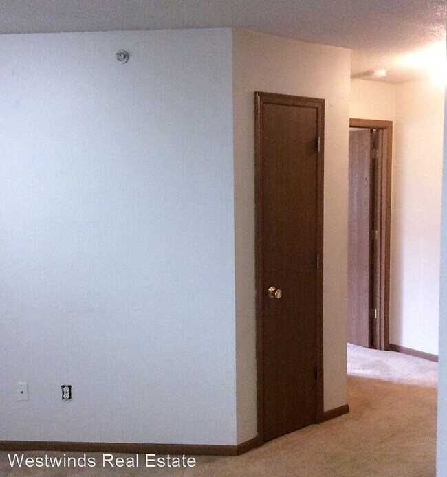 Foto del edificio - 2 br, 1 bath House - 2536 Rushmore Drive