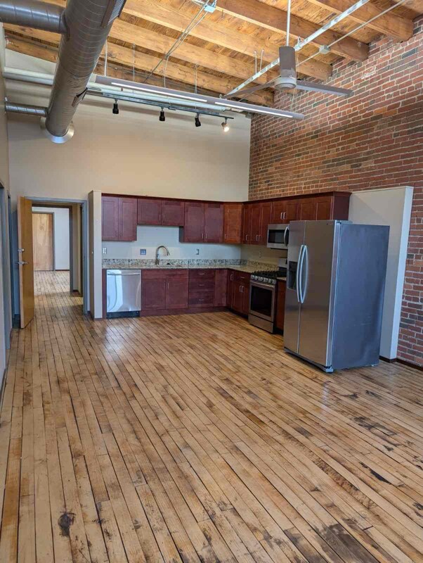 Foto principal - 26 N 3rd St