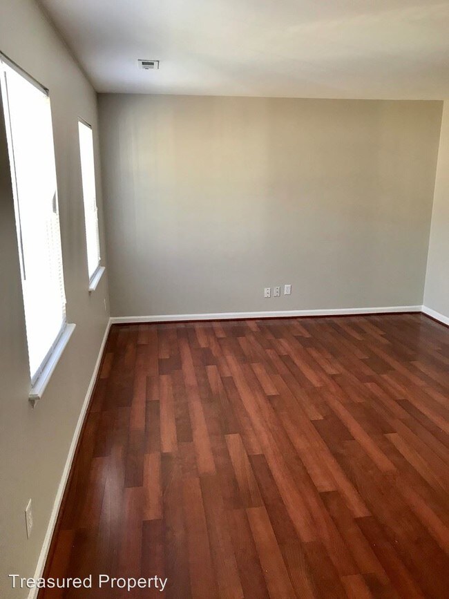 Foto del edificio - 3 br, 2 bath House - 9 Inez Ct.