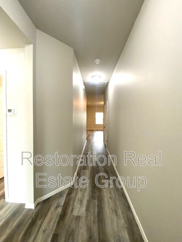 Foto del edificio - 10010 E 108th Pl N