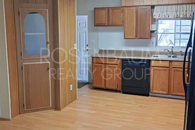 Building Photo - 5600 West Box R Street