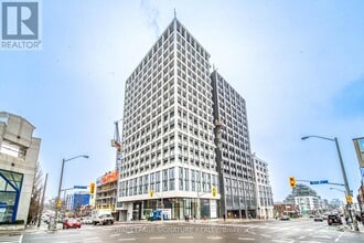 Building Photo - 2020 Bathurst St