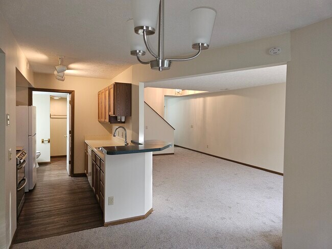 Foto del edificio - 3676 Harris Ave NW