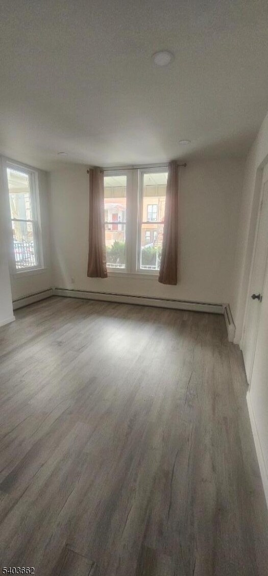 Foto del edificio - 202 Clerk St