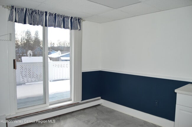 Building Photo - 86 Ulster Ave