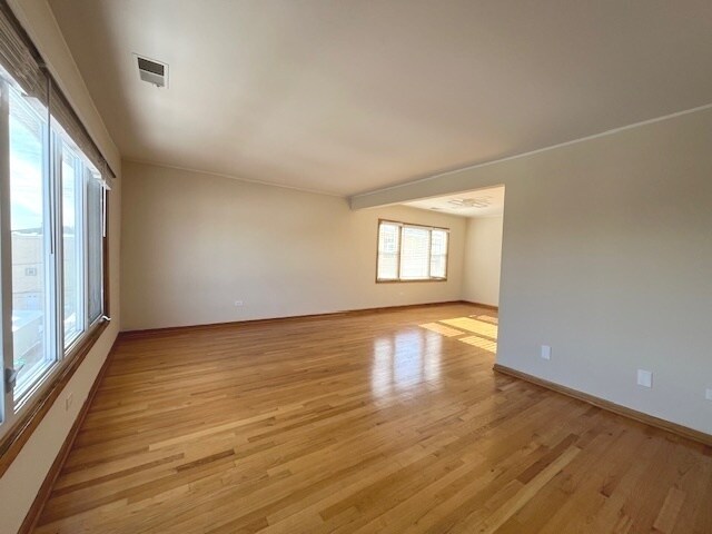 Foto del edificio - 3618 N Osage Ave