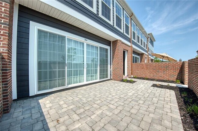 Foto del edificio - 304 Highbridge Ln