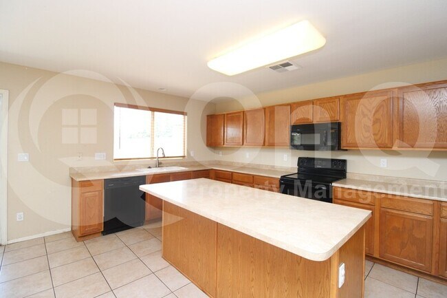 Building Photo - 2691 W Angel Way