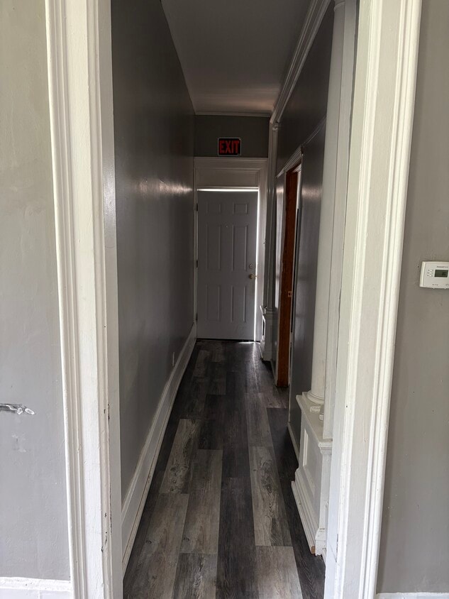 Entryway - 114 Josephine St